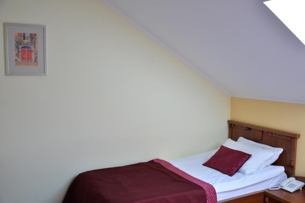 Hotel Kopa - Lviv Eksteriør billede